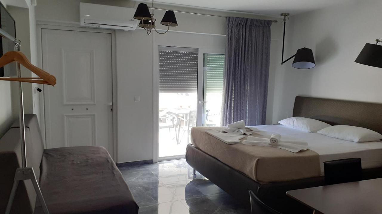 Giannis Apartment Galatas  Ngoại thất bức ảnh