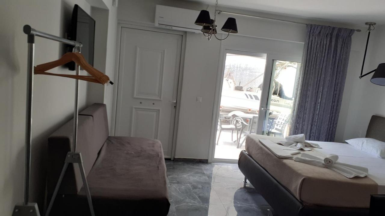 Giannis Apartment Galatas  Ngoại thất bức ảnh