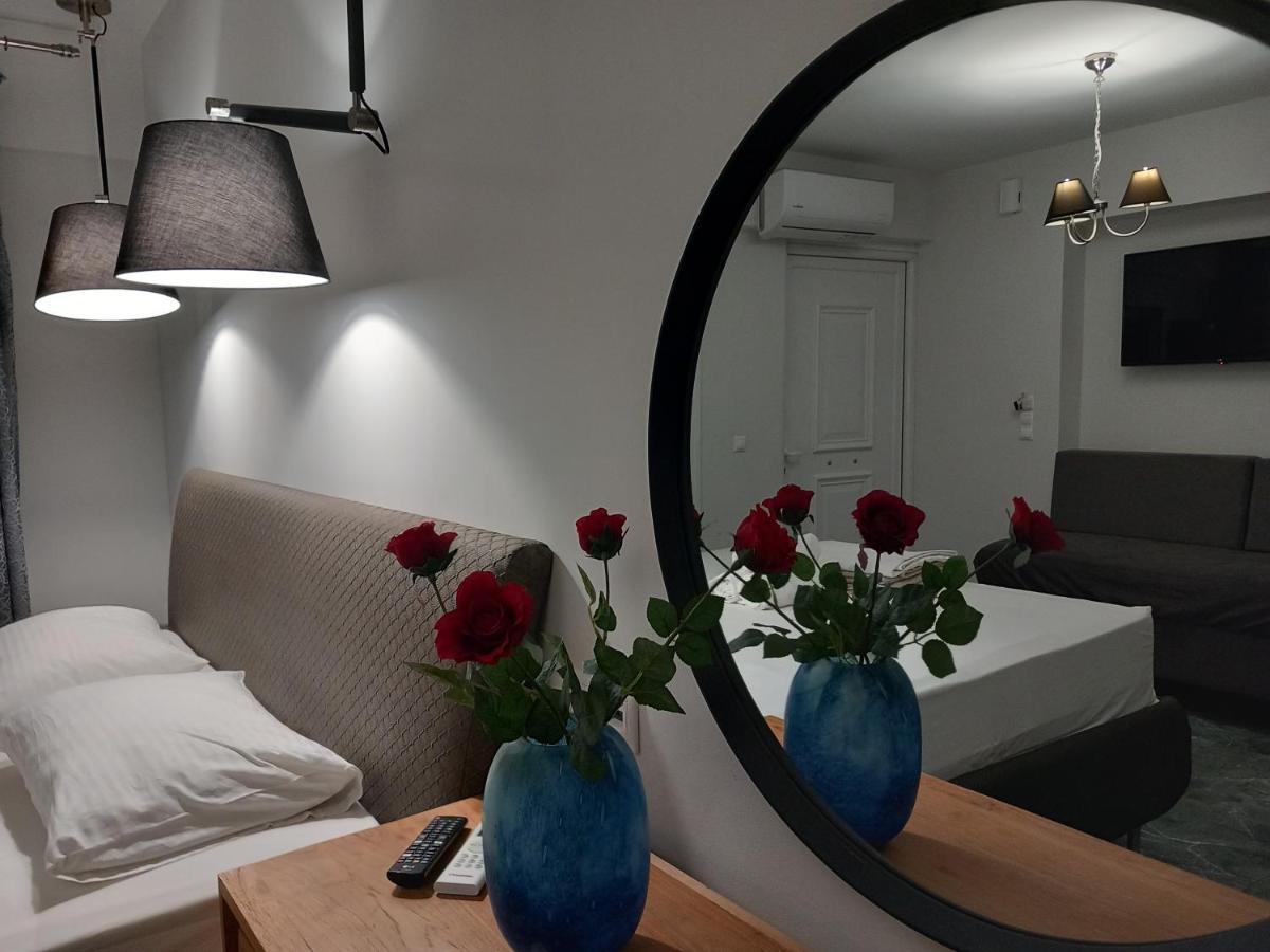 Giannis Apartment Galatas  Ngoại thất bức ảnh